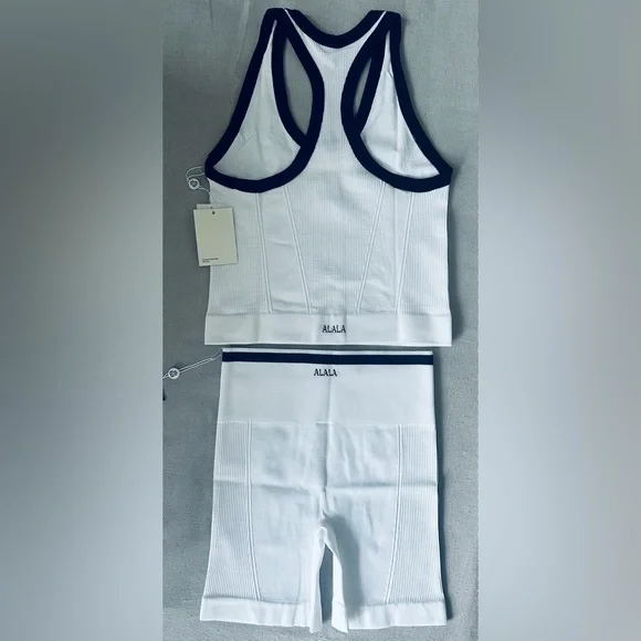 2pc Set ALALA Barre Seamless Tank Top & Shorts - Picture 3 of 16